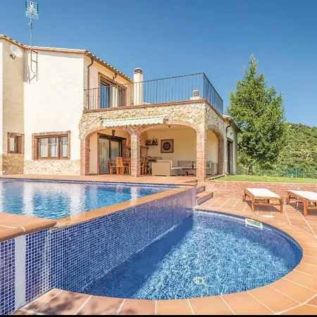 Amazing In Sant Miquel Daro With Wifi Romanya de la Selva