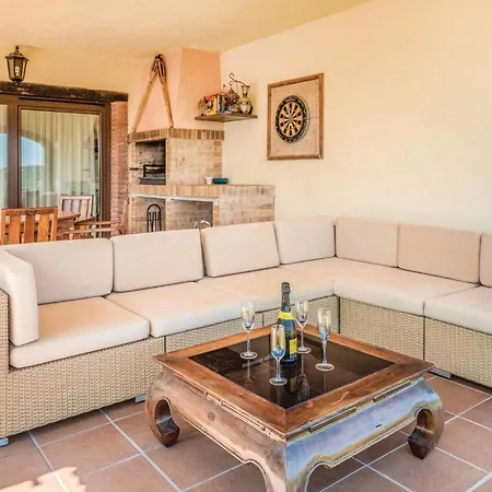 Amazing In Sant Miquel Daro With Wifi *